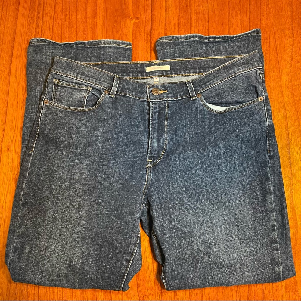 Levi’s classic boot cut jeans
